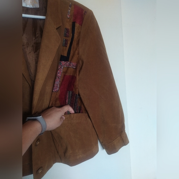 Vintage velvet jacket - Picture 8 of 10